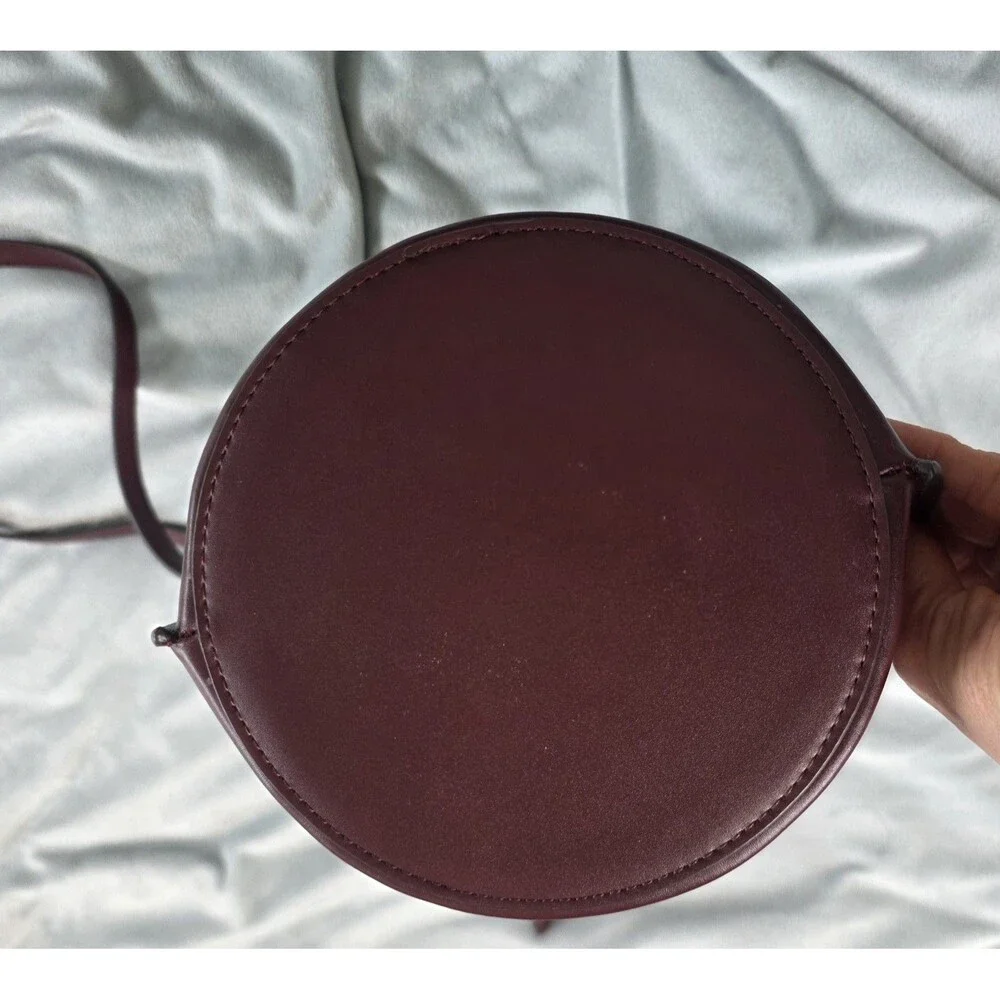Liz Claiborne liz claiborne